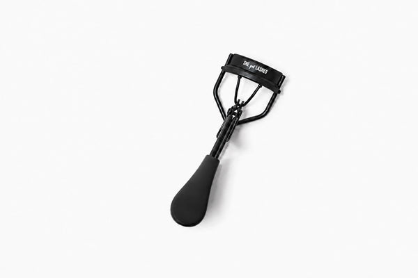 LASH CURLER