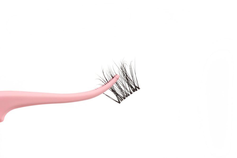 LITTLE CRUSH™ | Pre-Glued Lashes